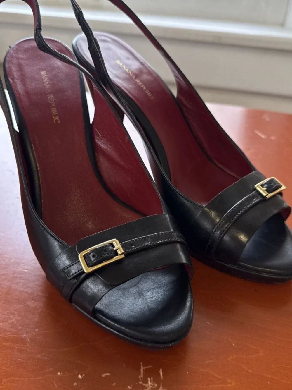 Banana Republic Women's Peep Toe Slingback Open Heel High Heel Black leather 7.5